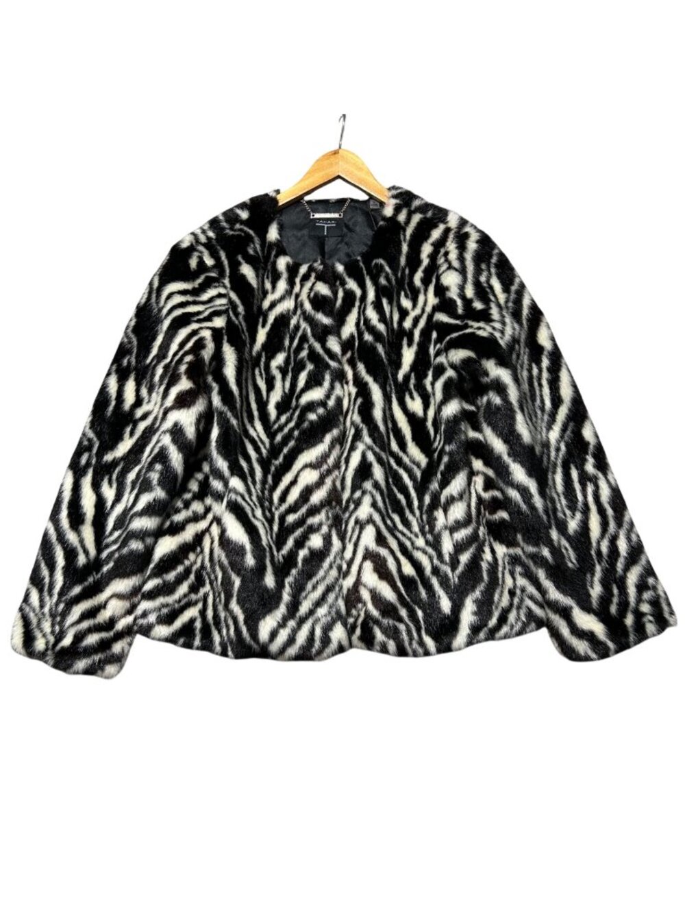 Tahari Womens Sz Medium Zebra Print Faux Fur Jacket New With Tags
